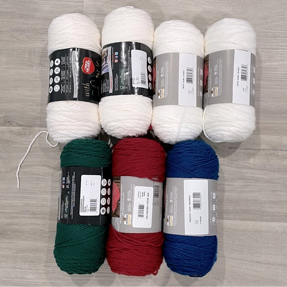 Red Heart With Love Other - NWT Set of 7 Skeins Red Heart With Love Yarn (White/Red/Green/Blue) Medium Wt #4